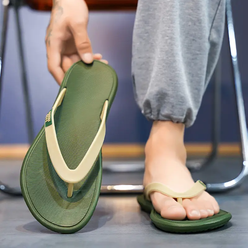 Cross-border Summer Simple Flip-flops Men's Korean-style Flip-flops Beach Shoes Comfortable Soft-soled Casual Personalized Fashionable Slippers for Men