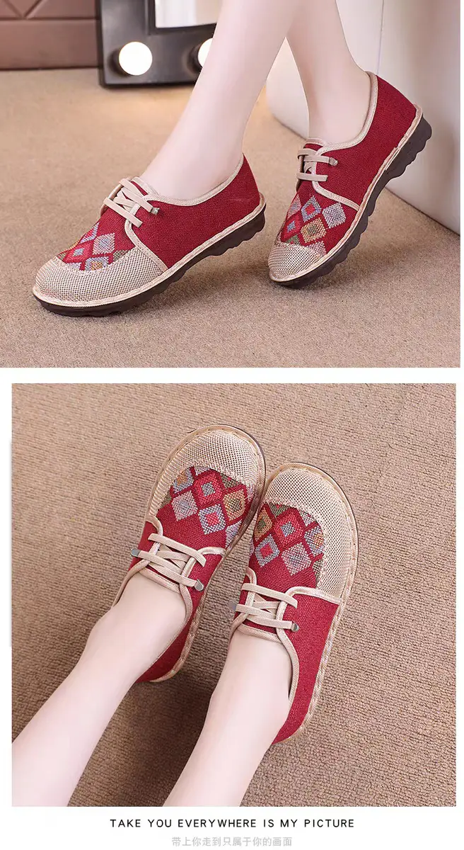 Old Beijing Embroidered Cloth Shoes for Women, Non-Slip Soft Sole Shoes for Middle-Aged and Elderly Mothers, Flat Shoes, Comfortable for Middle-Aged and Elderly People — feature 2