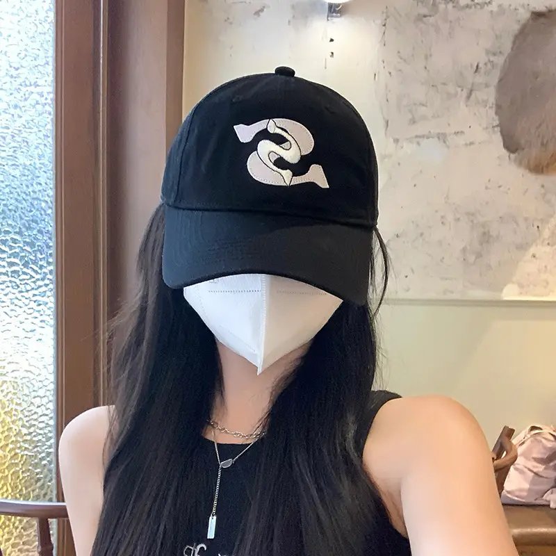 Korean Style Gray Baseball Cap with Double Letter Embroidery - Image 6