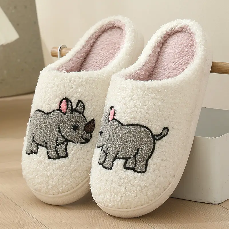 New Comfortable Home Cute Cartoon Dog Fighting Winter Cotton Slippers for Men and Women Couple Warm Indoor and Outdoor Cotton Slippers