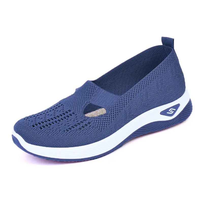 Summer women's shoes old Beijing cloth shoes non-slip hollow breathable lightweight comfortable middle-aged mother shoes a generation of hair - Image 7