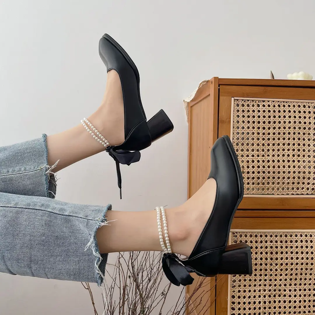 Mary Jane Shoes 2025 New French Pearl Chain Bow High Heels Square Toe Thick Heels Shallow Mouth Easiest for Match Shoes — feature 6