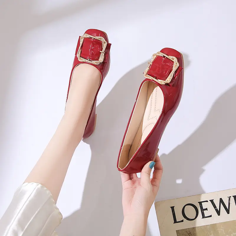 High Heels Women's 2025 New Patent Leather Square Toe Soft Sole Low Heel Beanie Shoes Shallow Mouth Fashion Versatile Thick Heel Flats - Image 6