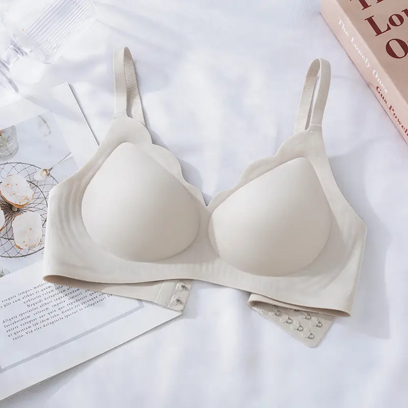 Petal-Edged Jelly Bra Without Underwire, Small Bust Gathering, Thin Side Breast Support, Anti-Sagging, Beautiful Back Bra