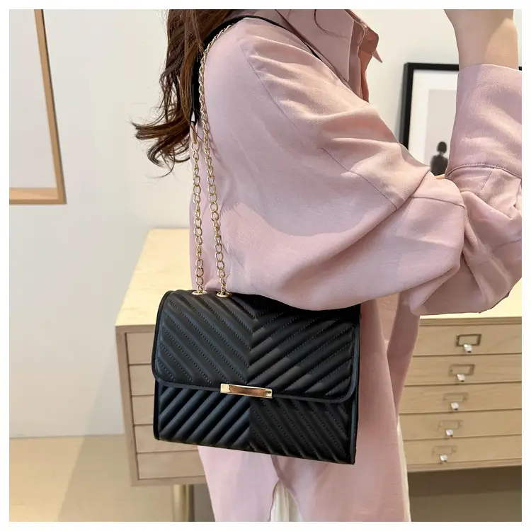 Women's 2024 Gradient Textured Shoulder Bag — feature 20