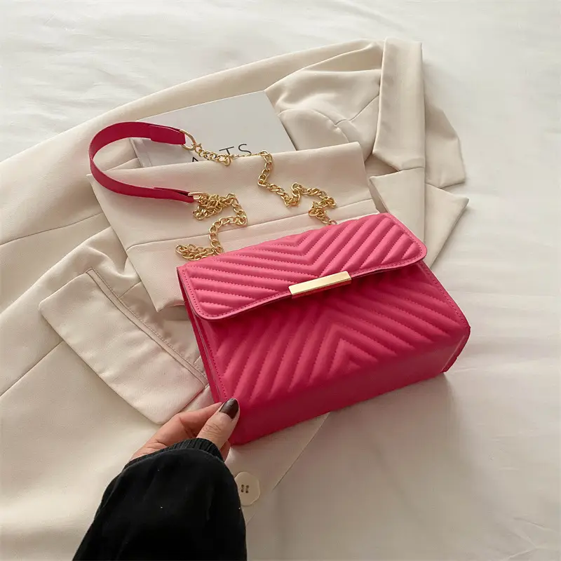 Women's 2024 Gradient Textured Shoulder Bag - Image 3