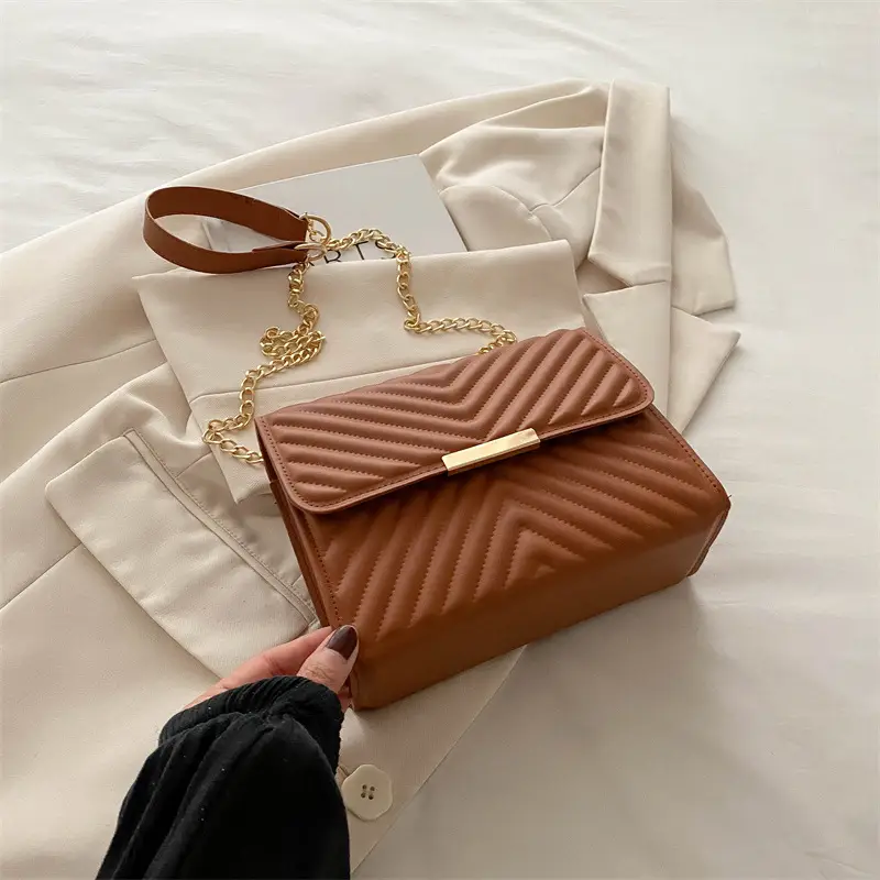 Women's 2024 Gradient Textured Shoulder Bag - Image 4