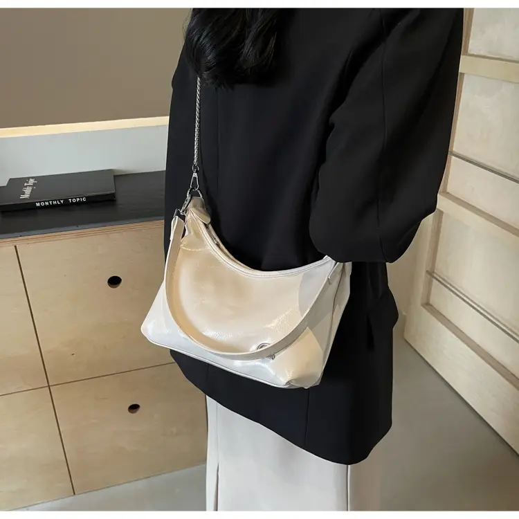 Patent Leather Large Bag Women 2024 Summer — feature 11