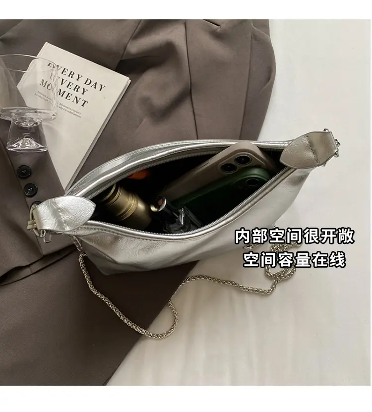 Patent Leather Large Bag Women 2024 Summer — feature 9
