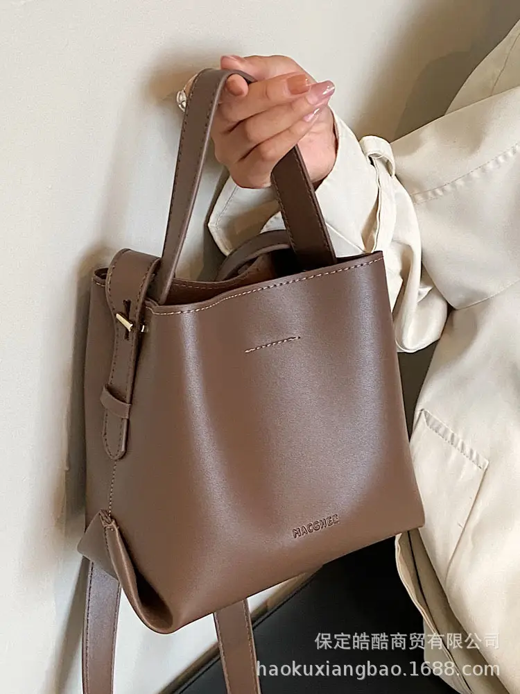 Women's Retro Korean Bucket Bag Tan 2024 - Image 7