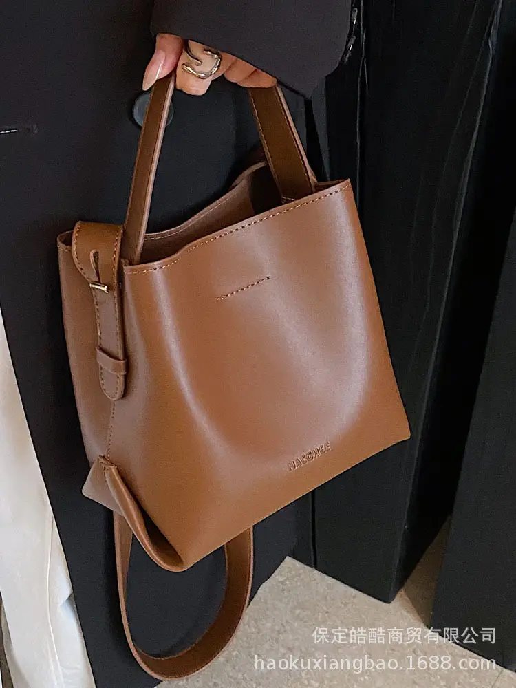 Women's Retro Korean Bucket Bag Tan 2024 - Image 8