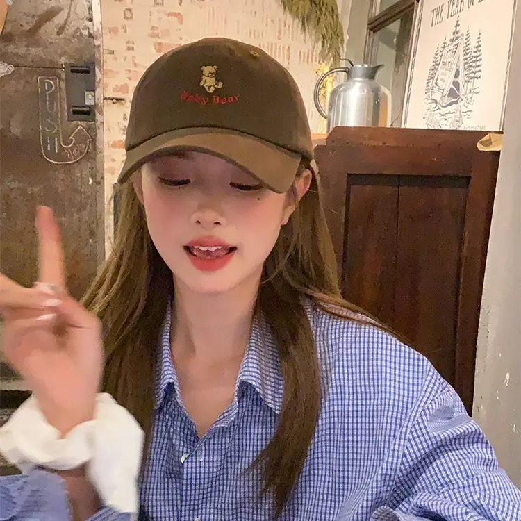 Women Baseball Cap with Peaked Hat Design 2024 - Image 5