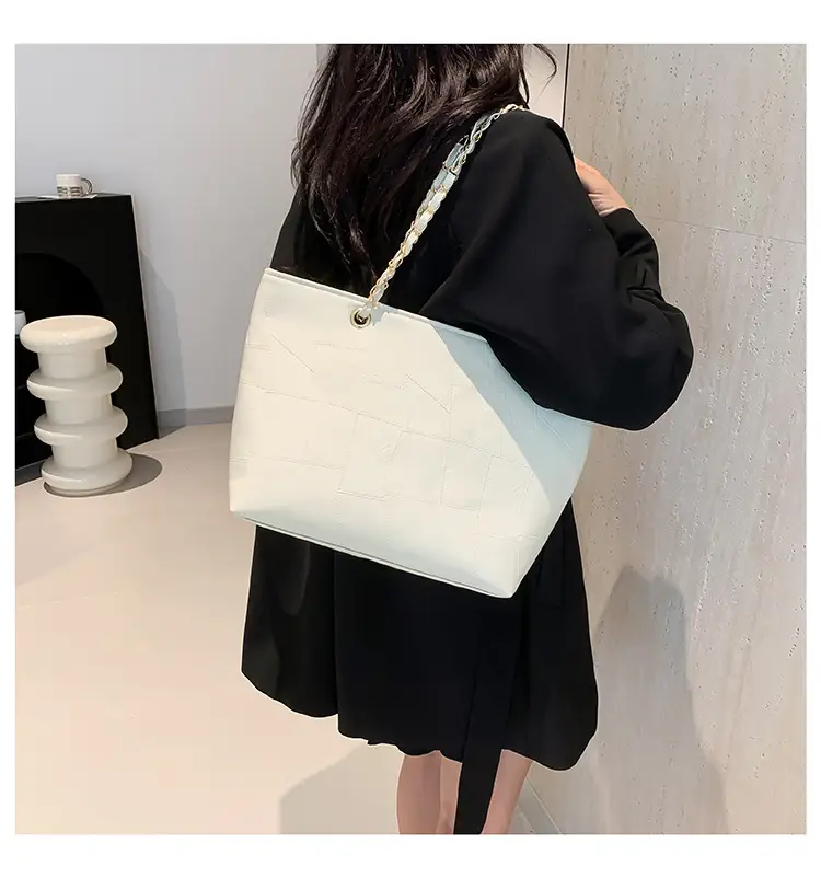 Brown Leather Shoulder Bag for Women 2024 Summer — feature 12