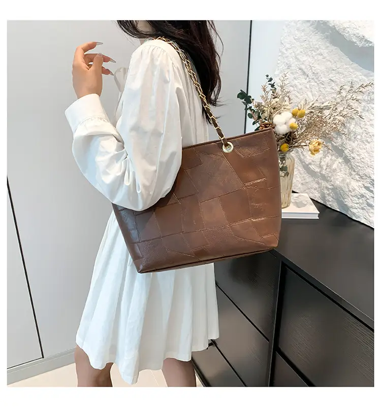 Brown Leather Shoulder Bag for Women 2024 Summer — feature 18