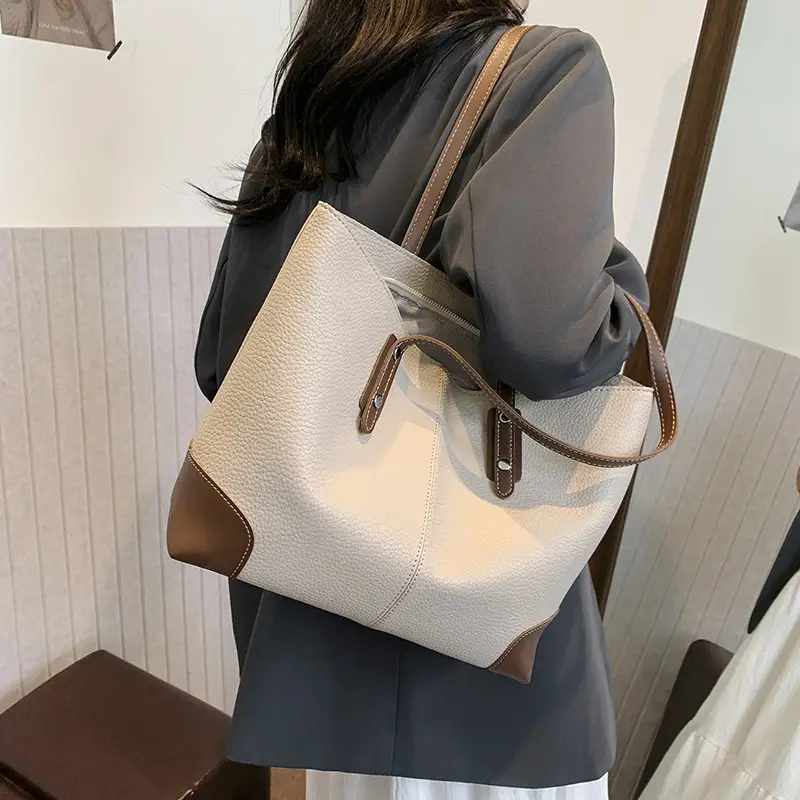 Black Crossbody Tote Bag for Women, Large Capacity, Stylish Design