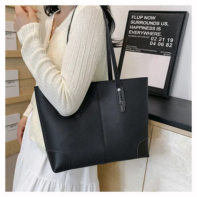 Black Crossbody Tote Bag for Women, Large Capacity, Stylish Design