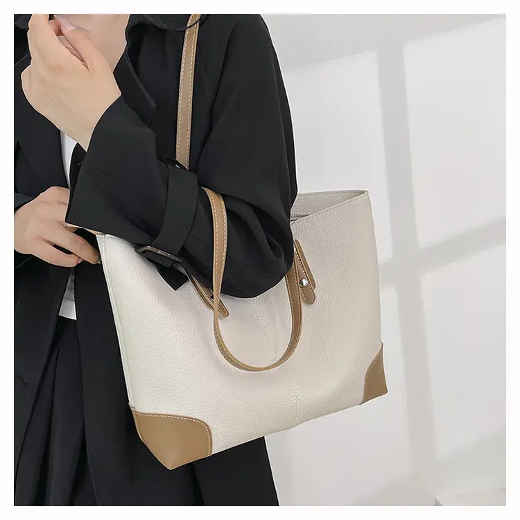 Black Crossbody Tote Bag for Women, Large Capacity, Stylish Design — feature 15