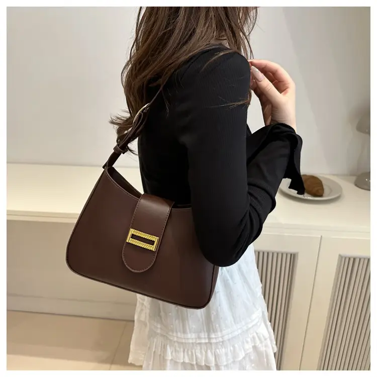 Black Women's Shoulder Crossbody Bag with Gold Clasp — feature 14