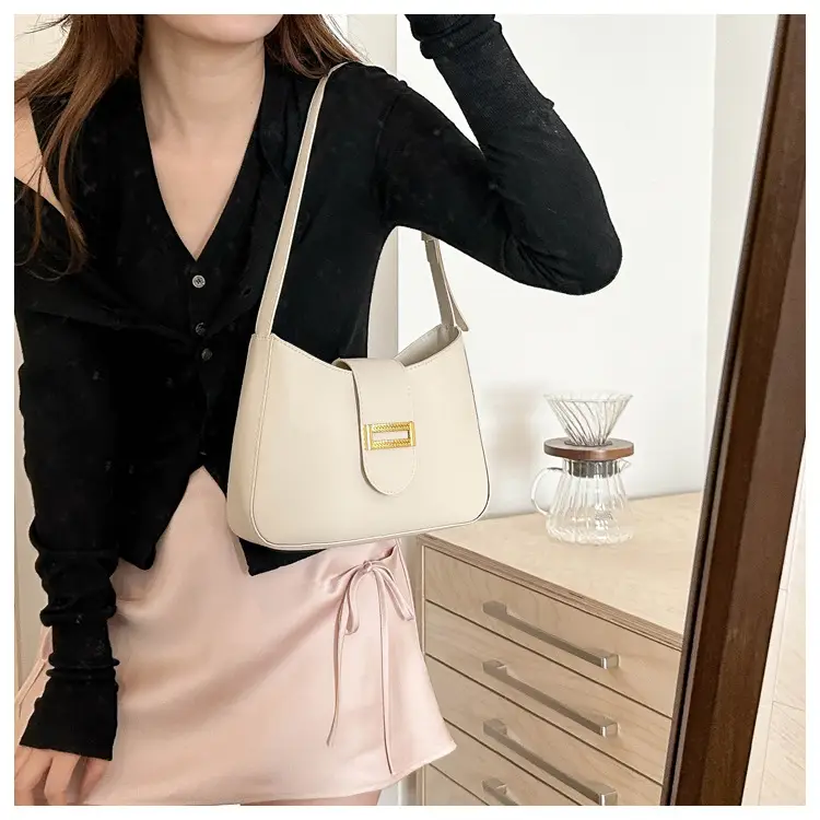 Black Women's Shoulder Crossbody Bag with Gold Clasp — feature 18