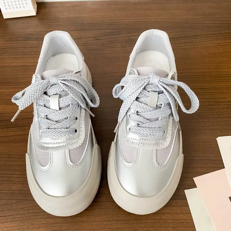 Desun Breathable Sneakers Women's Round Toe Summer New Chic Niche Korean Style Low-top Mesh Shoes Thick Sole Small White Shoes - Image 3