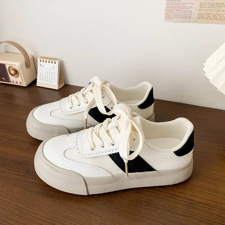 Desun Breathable Sneakers Women's Round Toe Summer New Chic Niche Korean Style Low-top Mesh Shoes Thick Sole Small White Shoes - Image 4
