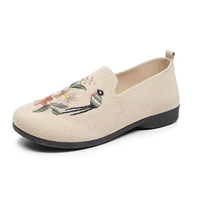 New Old Beijing Cloth Shoes Women's Embroidered Shoes Middle-aged and Old Mother's Shoes Non-slip Soft Sole Lightweight Fly-woven Breathable Single-layer Shoes - Image 2