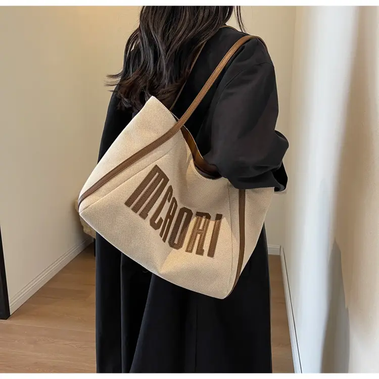 Women Large Capacity Tote Bag with "McCRAII" Print — feature 19