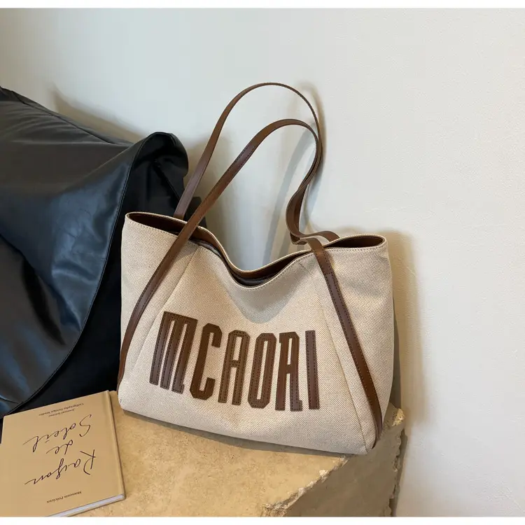 Women Large Capacity Tote Bag with "McCRAII" Print — feature 30