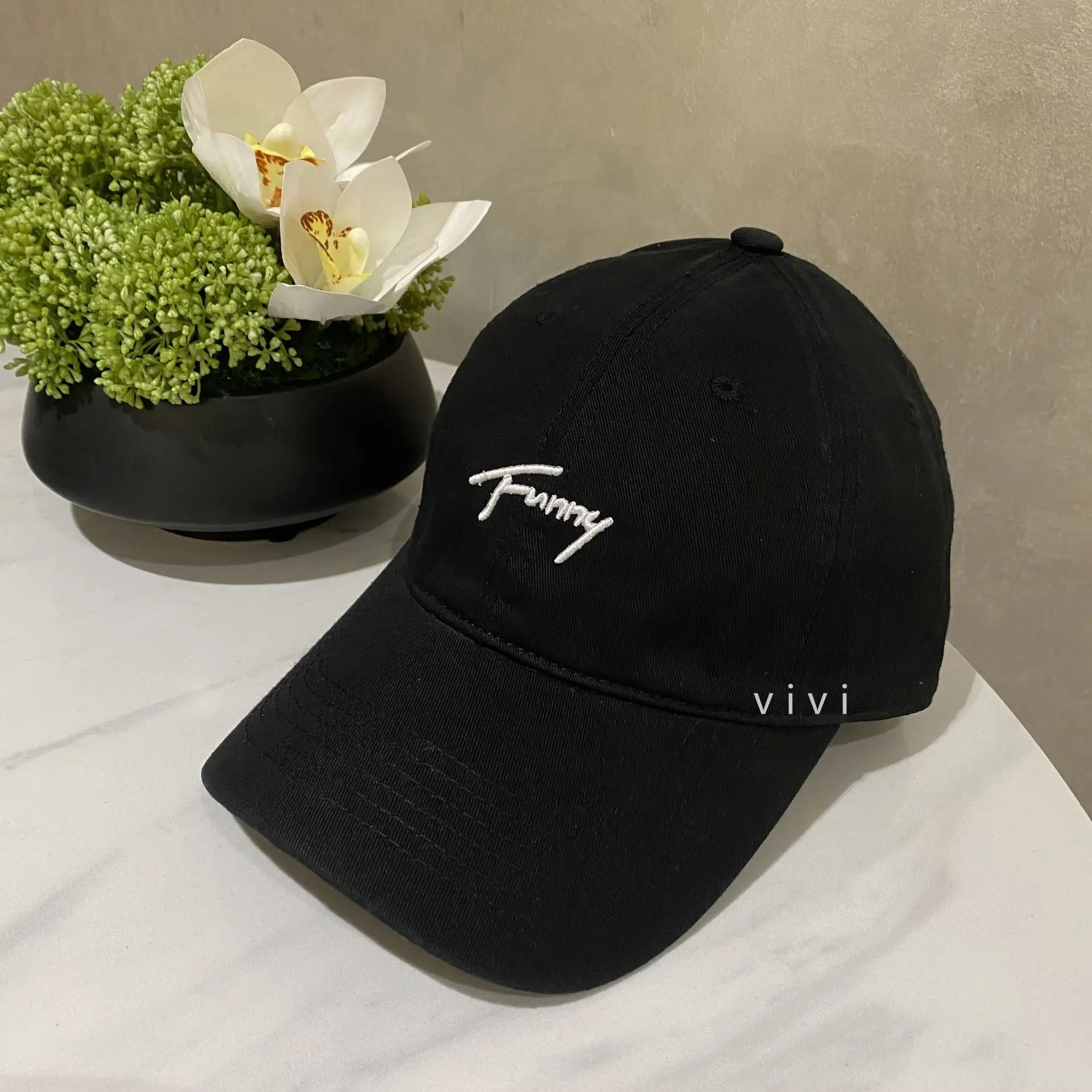 Women Japanese-style Baseball Cap with Sunscreen & Embroidery - Image 3