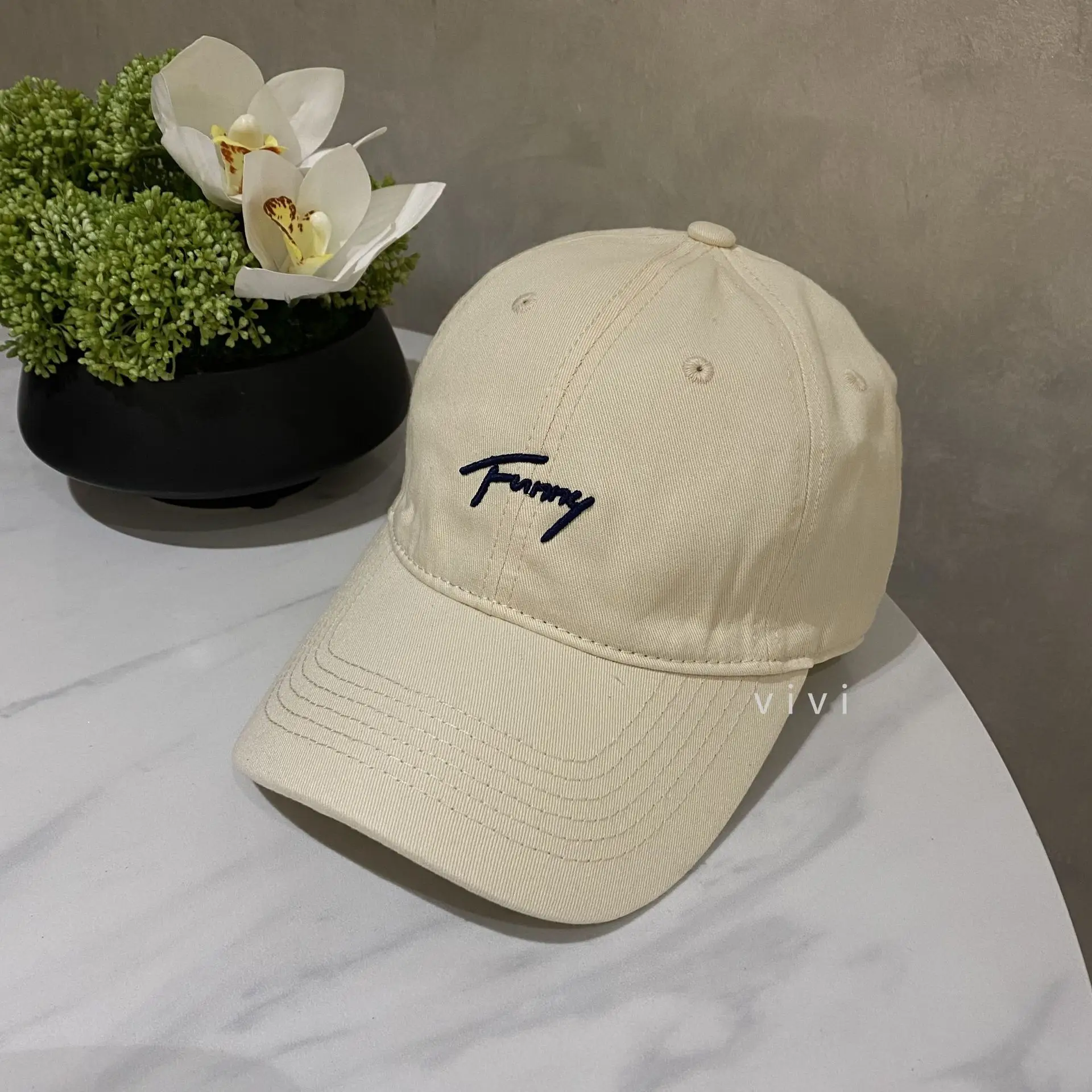 Women Japanese-style Baseball Cap with Sunscreen & Embroidery - Image 7