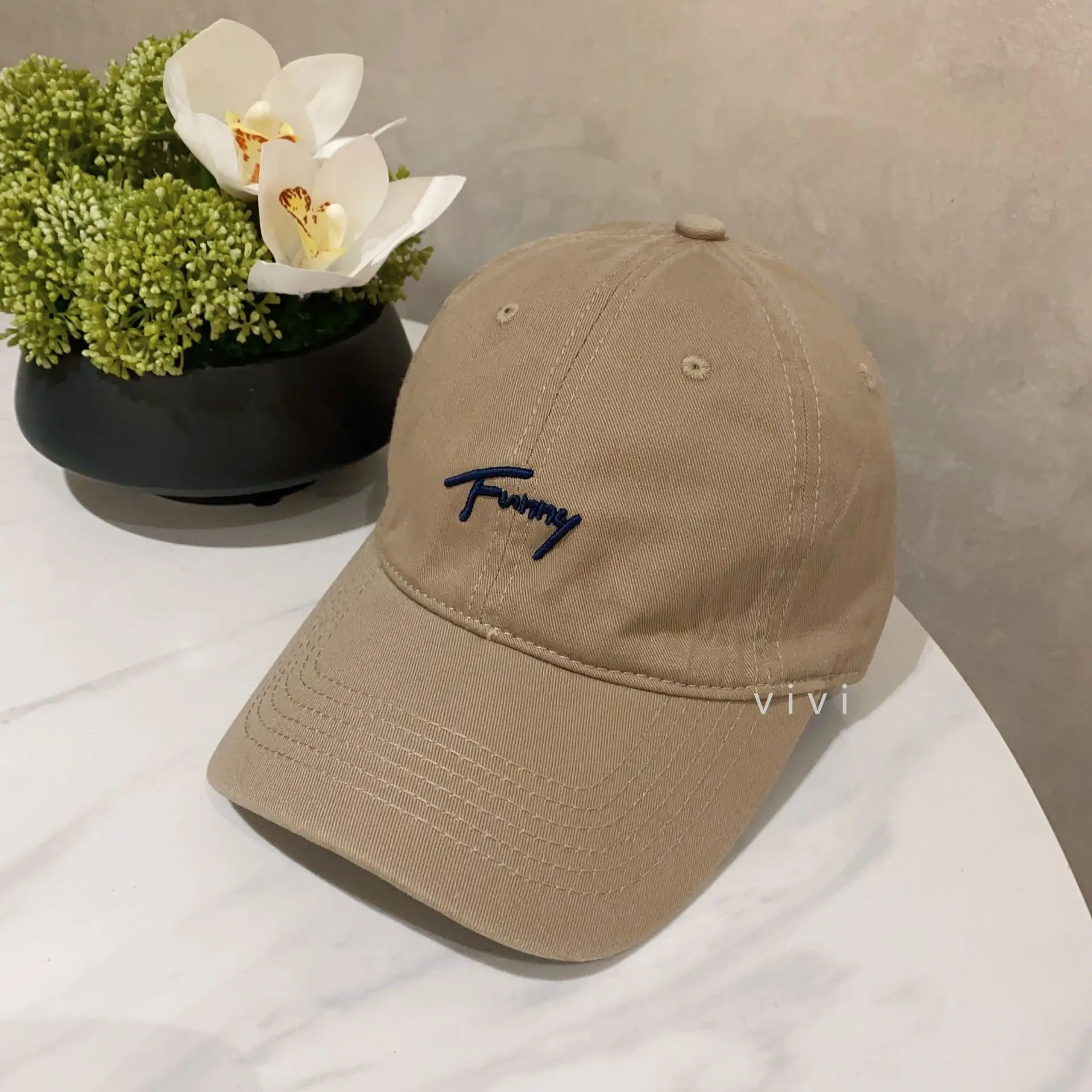 Women Japanese-style Baseball Cap with Sunscreen & Embroidery - Image 2