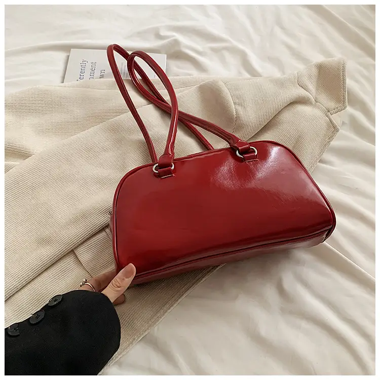 Red Pearl Bow Shoulder Bag for Women — feature 32