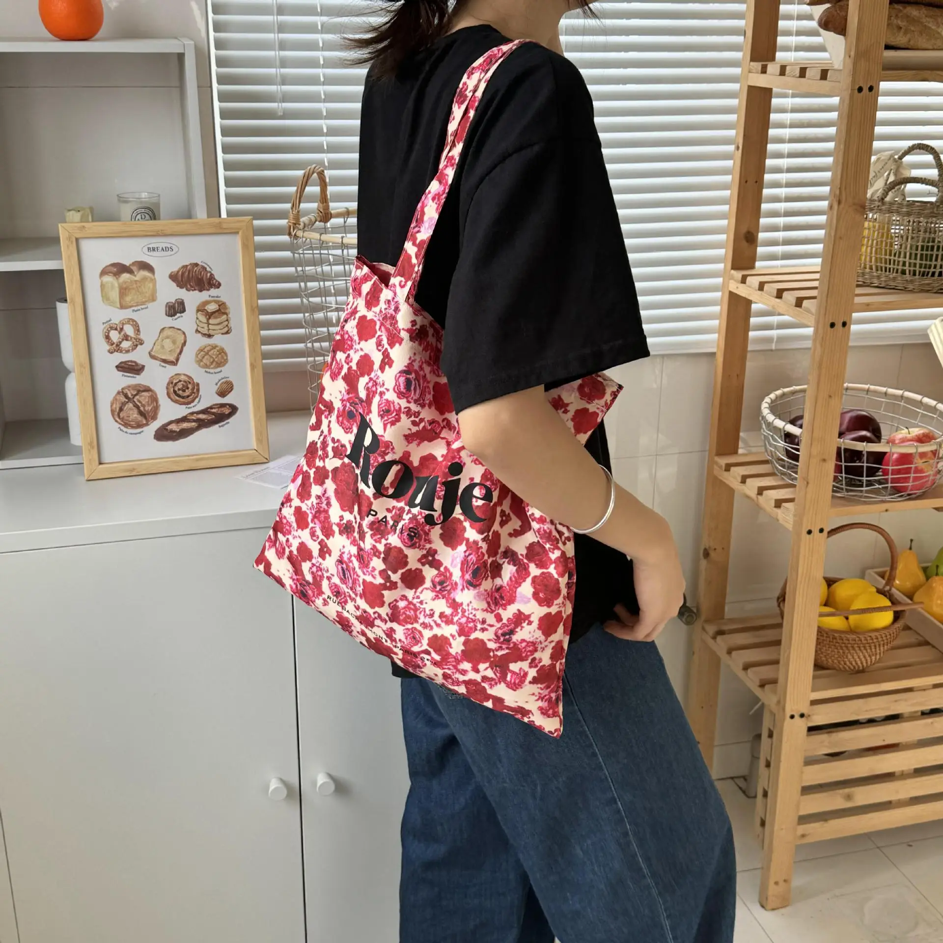 2024 Floral Canvas Shoulder Bag Blue Plaid Design — feature 2