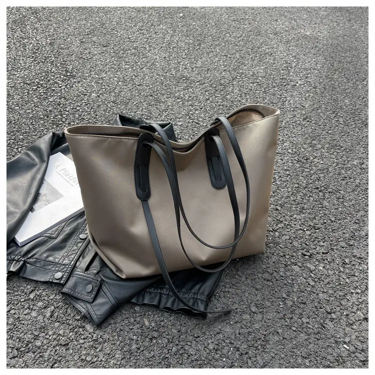 Women Large Capacity Oxford Cloth Shoulder Bag Brown 2026 — feature 26
