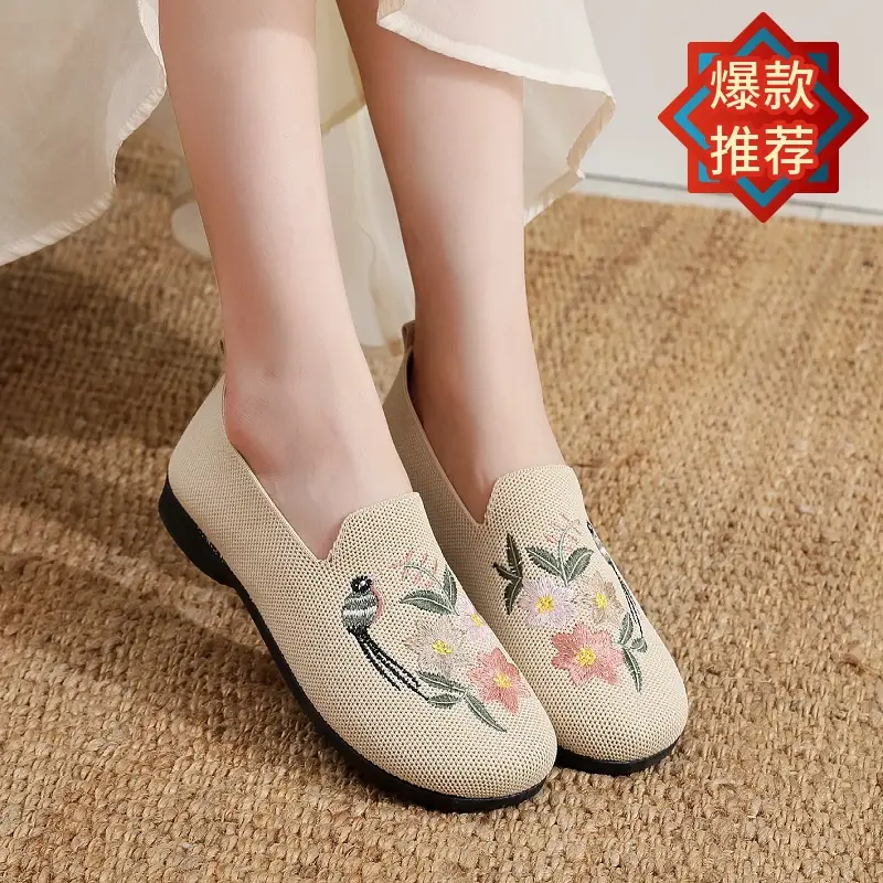 Old People's Shoes Women's Mother's sneaker Milk Shoes Non-slip Slip-in Old Beijing Cloth Shoes with Soft Sole for Middle-aged and Elderly - Image 5