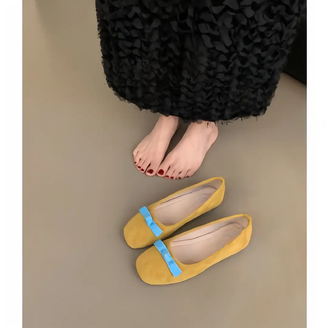 French Retro Bow Shallow Mouth Shoes Women's 2024 New Flat Mary Jane Milk Shoes - Image 11