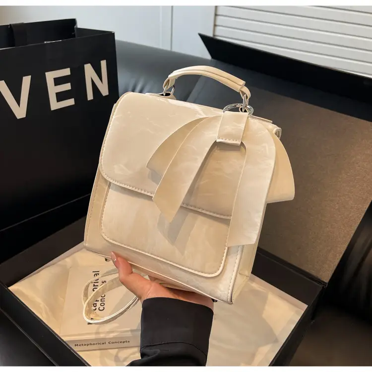 Women's 2024 Fashion Shoulder Bag with Bow Design — feature 15