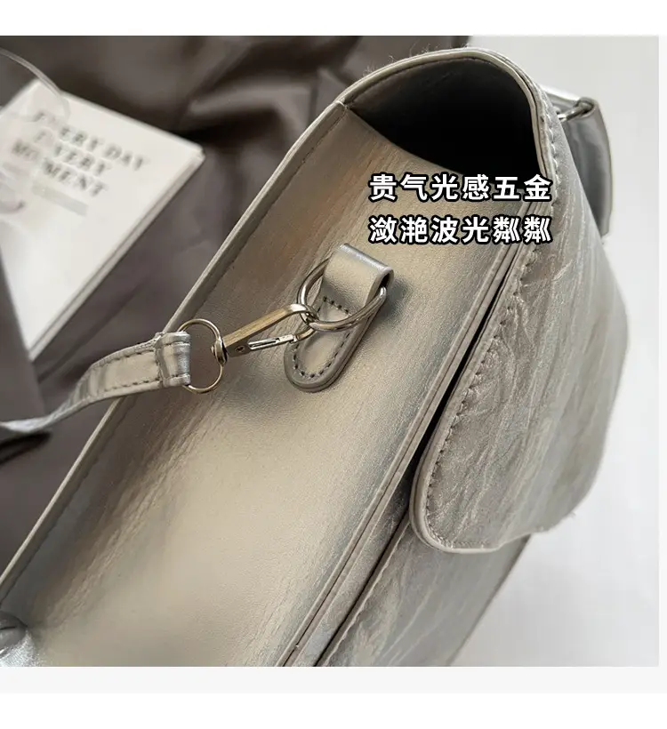 Women's 2024 Fashion Shoulder Bag with Bow Design — feature 3