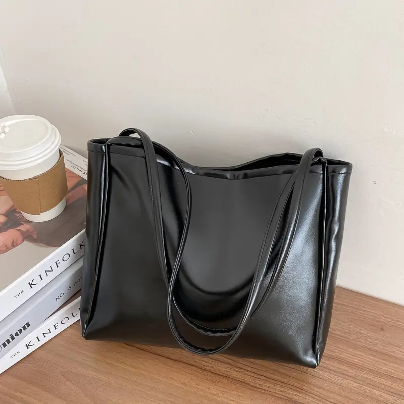 Black Korean Style Shoulder Bag Large Capacity - Image 3