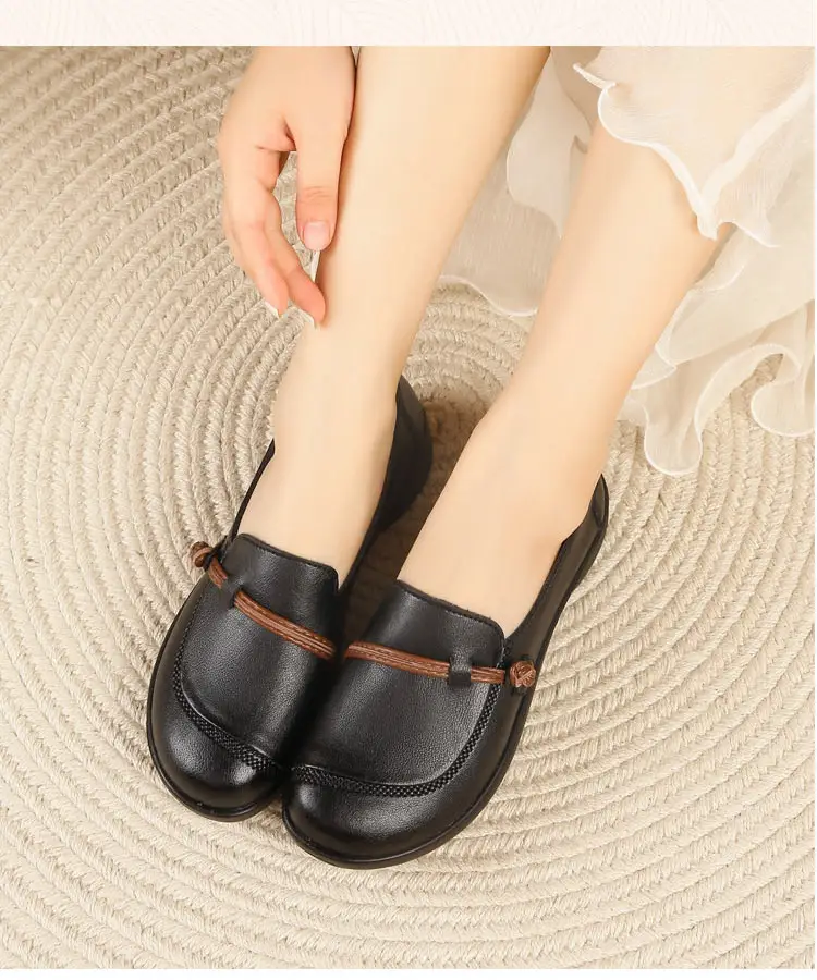 Soft-Soled, Soft-Surface Mom Shoes, Elegant Large-Size Women's Shoes, Summer Breathable and Comfortable Flat-Soled Shoes That Don'T Tire Your Feet, Slip-On Shoes for Women — feature 18