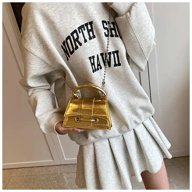2024 Gold Crocodile Strap Women's Shoulder Bag — feature 22