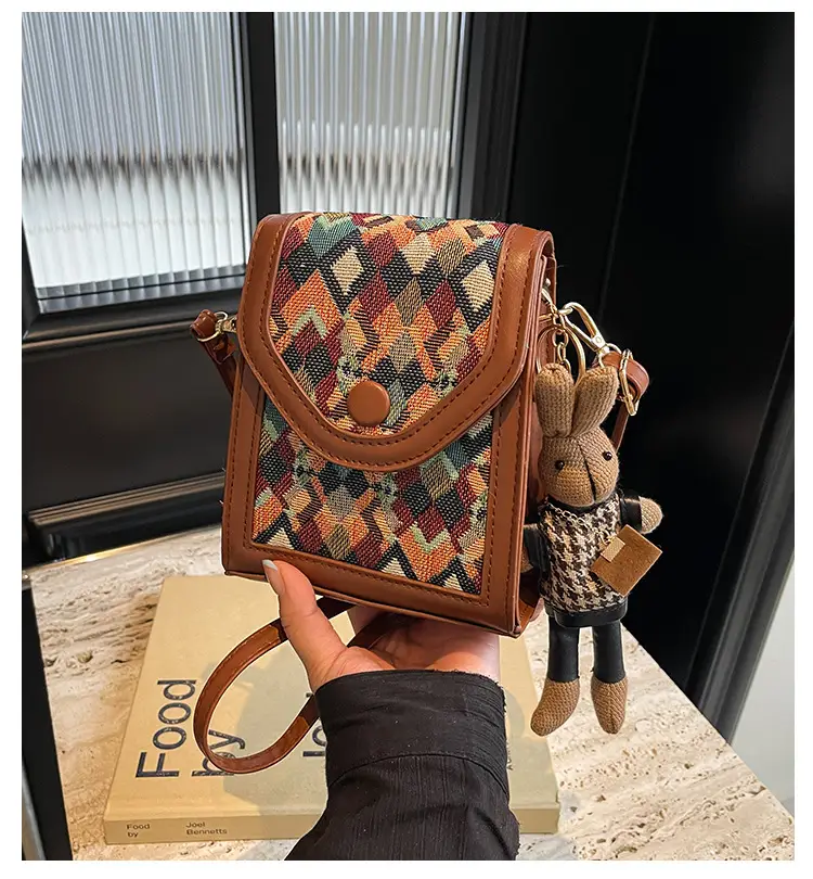 2024 Crossbody Bag Women's Fashion Mobile Phone Bag — feature 1