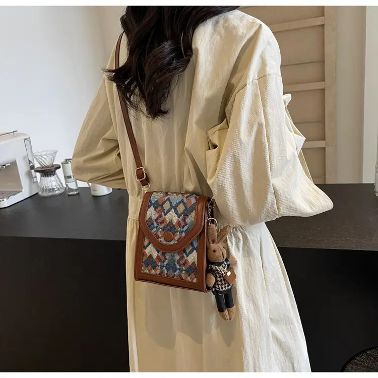 2024 Crossbody Bag Women's Fashion Mobile Phone Bag — feature 16