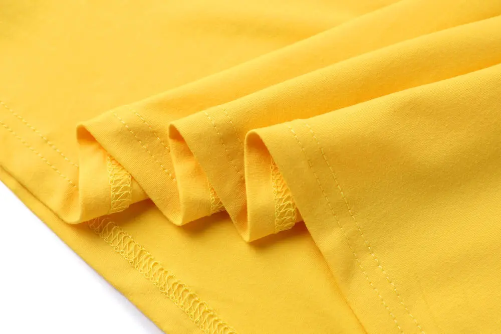 Men's Yellow Silk Collar T-Shirt Overalls Set — feature 9