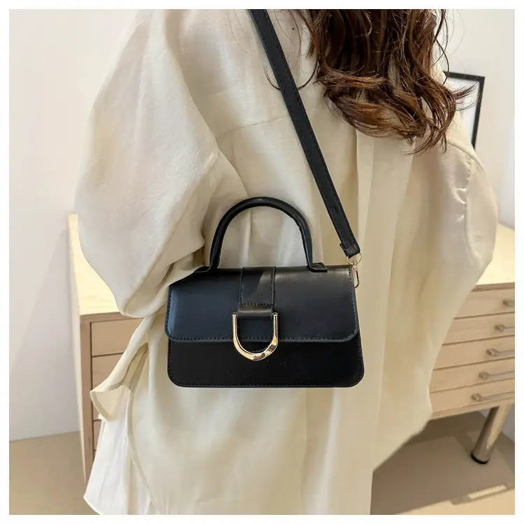 Elegant Women's Shoulder Crossbody Bag Silver Gold Clasp — feature 23