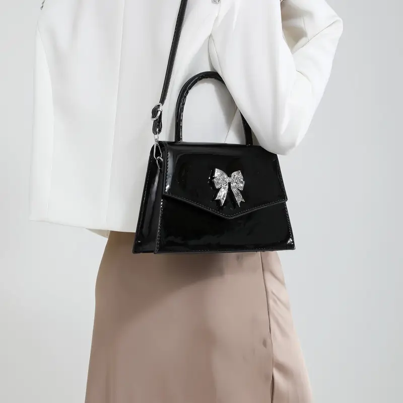 Women's Stylish Bow Crossbody Bag Silver 2024 - Image 8