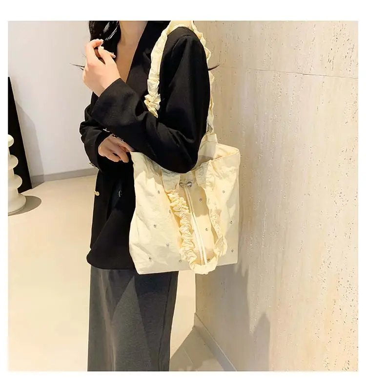 Rhinestone Pleated Shoulder Bag for Women 2024 — feature 9