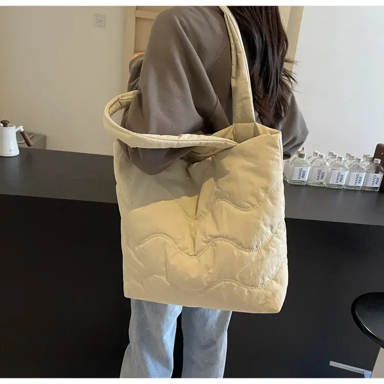 Women's Quilted Shoulder Bag with Handle — feature 34