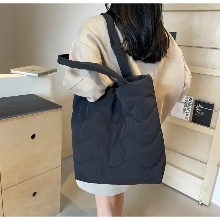 Women's Quilted Shoulder Bag with Handle — feature 44