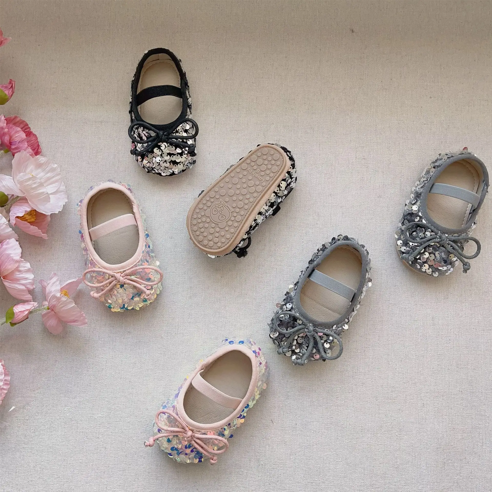 Pink Sequin Princess Baby Shoes for Girls — feature 12